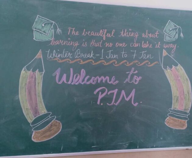 Best Classroom Blackboard Decoration With Chalk For PTM