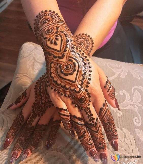 Fancy Bridal Mehndi Designs