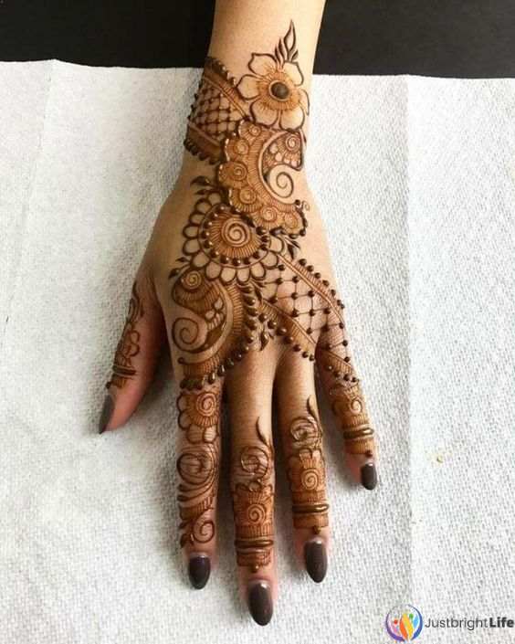 Back Hand Mehndi Designs (1)